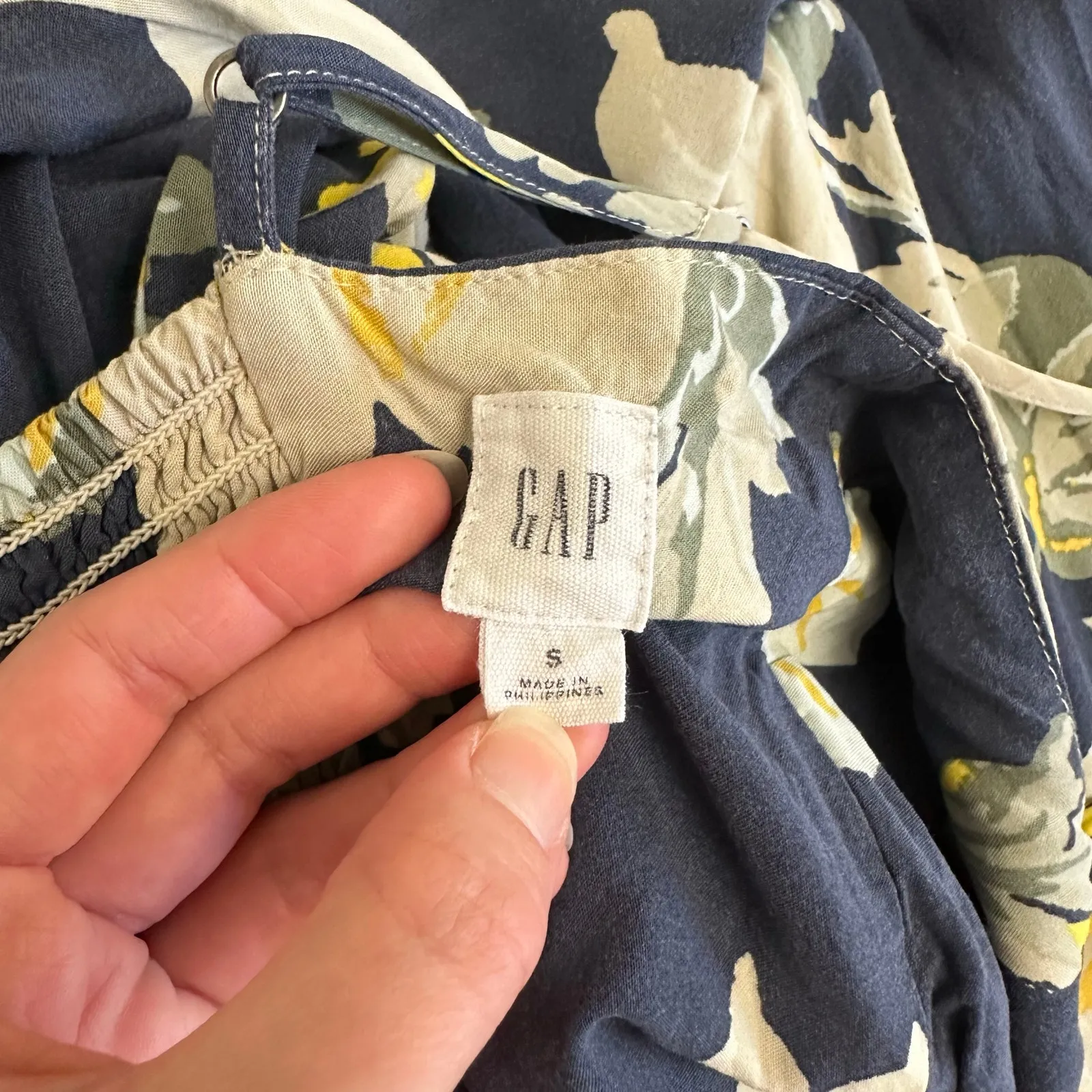 GAP Soft Fit‎ & Flare Dress S Navy Floral Yellow Rayon Summer Spaghetti Strap - Image 2