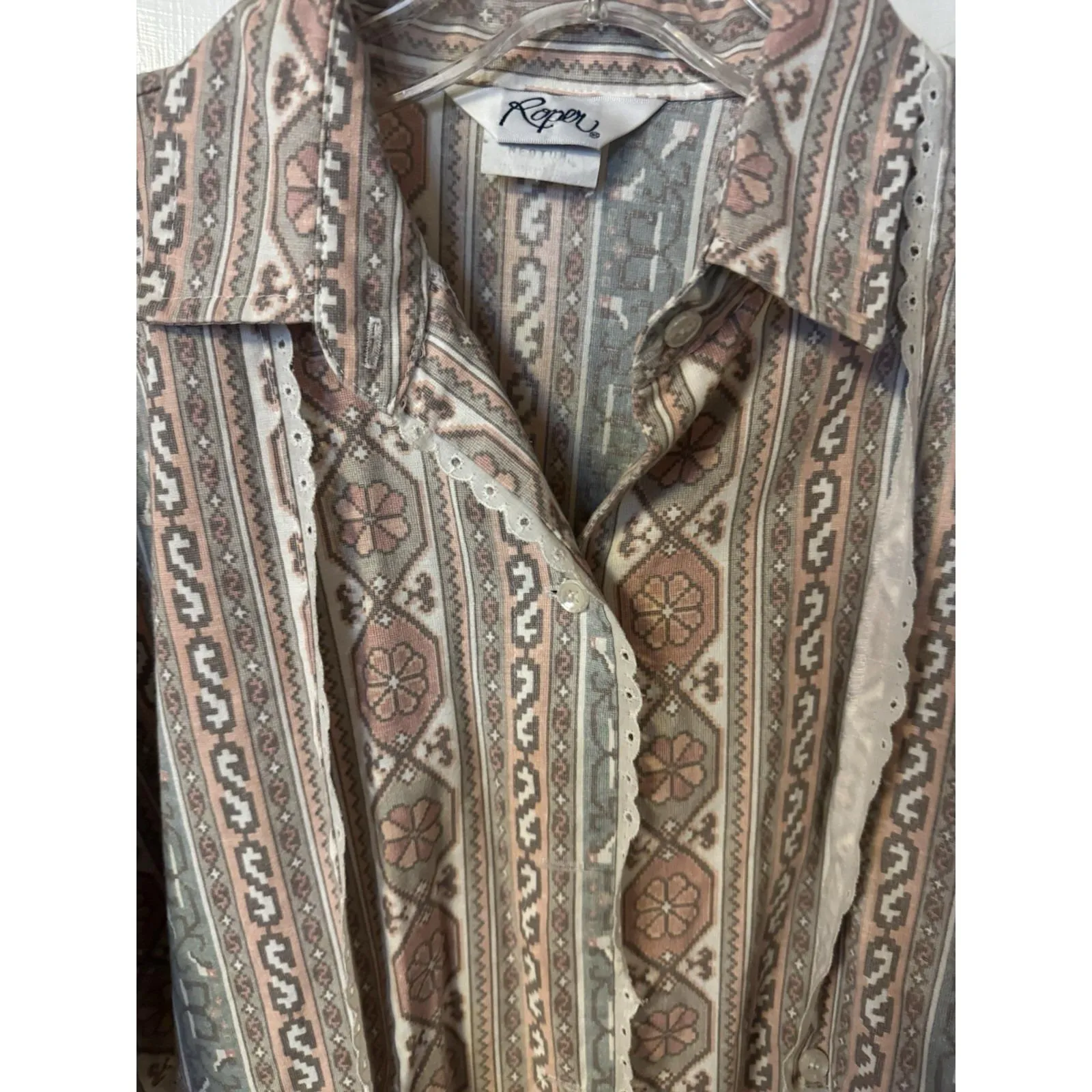 Vintage 90s Roper Western Blouse Made USA Southwestern Aztec Print Lace Trim Med - Image 4