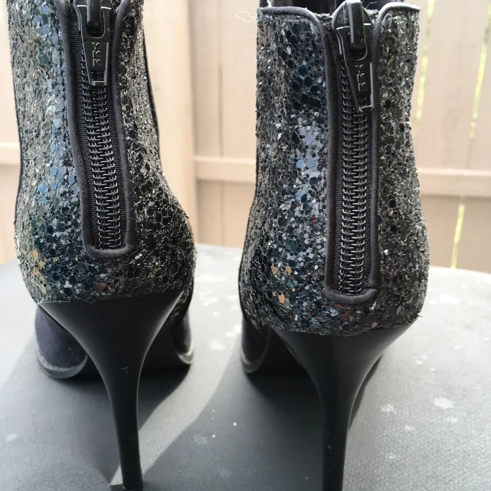 Mossimo 3” Black Sequence Bootie Size 7 - Image 2
