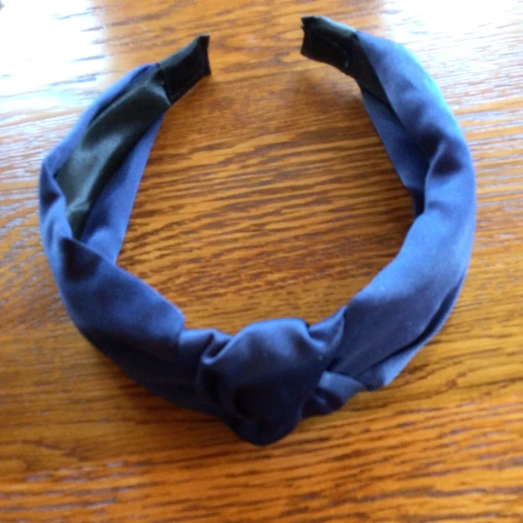 Bundle of 2 Twist Wrap Satin Headbands in Yellow and Navy NWOT Blue - Image 4