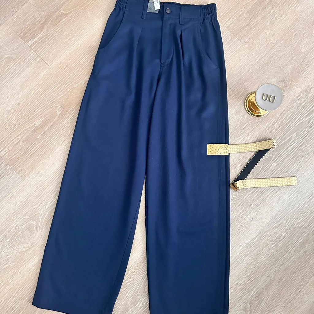 NWT Madewell Straight-Leg Pants High Rise, Drapeweave TENCEL™ Blend – Navy color - Image 2
