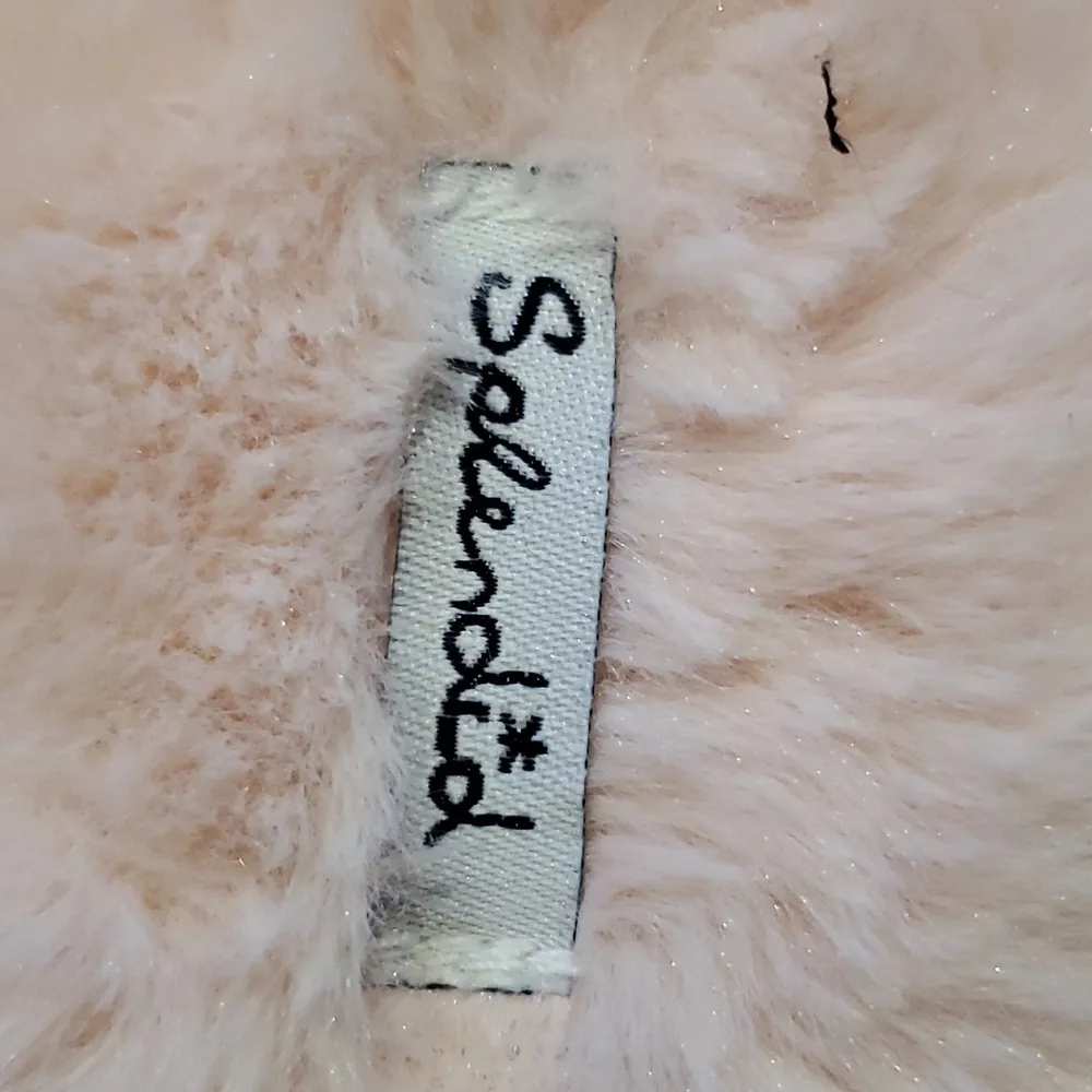 Splendid Slippers Size M/L - Image 2