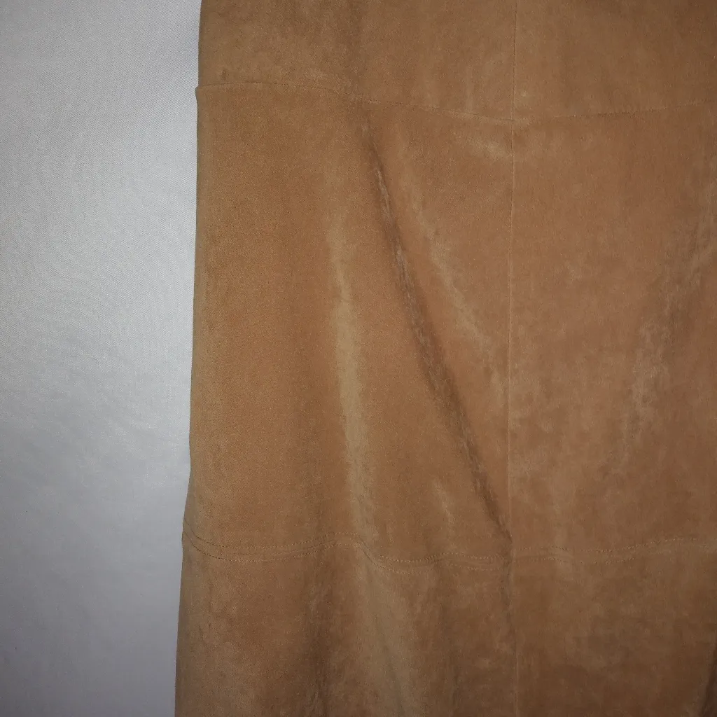 Studio C 12 Tan Faux Suede Midi Skirt - Image 3