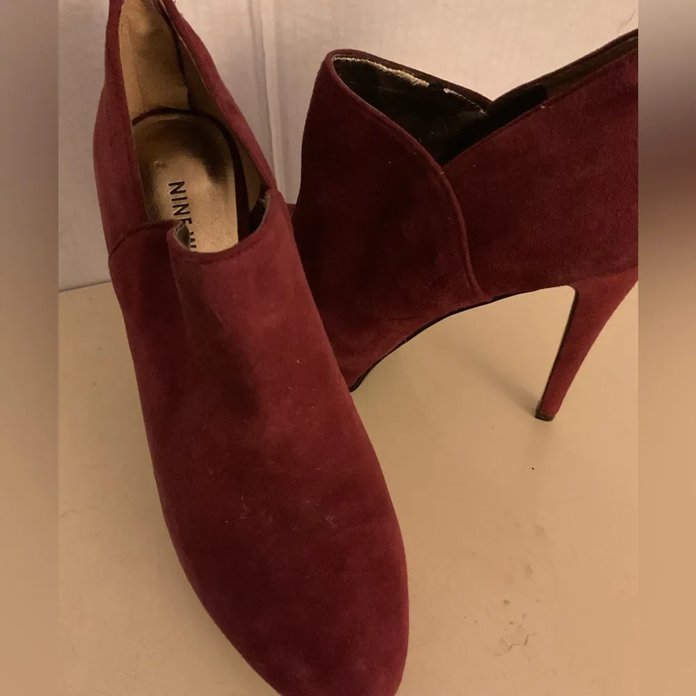 Nine West Women's Suede burgundy platform Heels vintage boots size 8 - Image 8