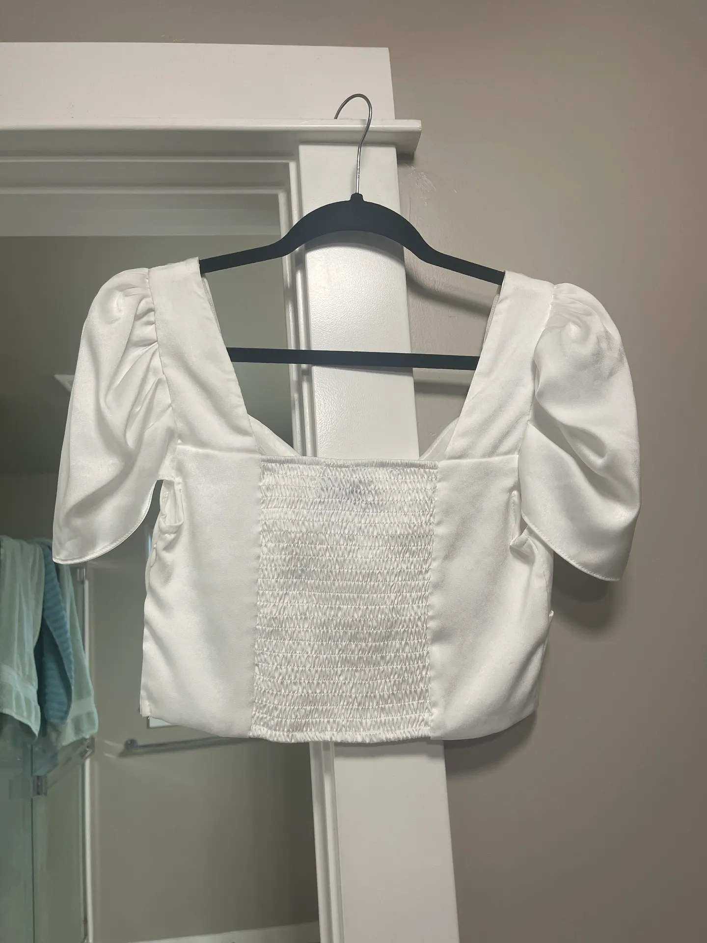 DO+BE crop top - Image 5