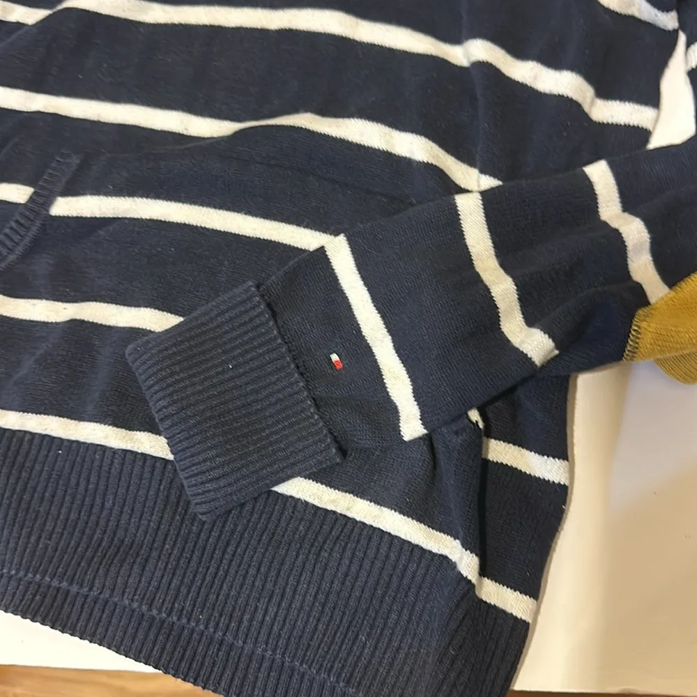 Tommy Hilfiger Striped classic navy and white te hooded sweatshirt kangaroo S - Image 4