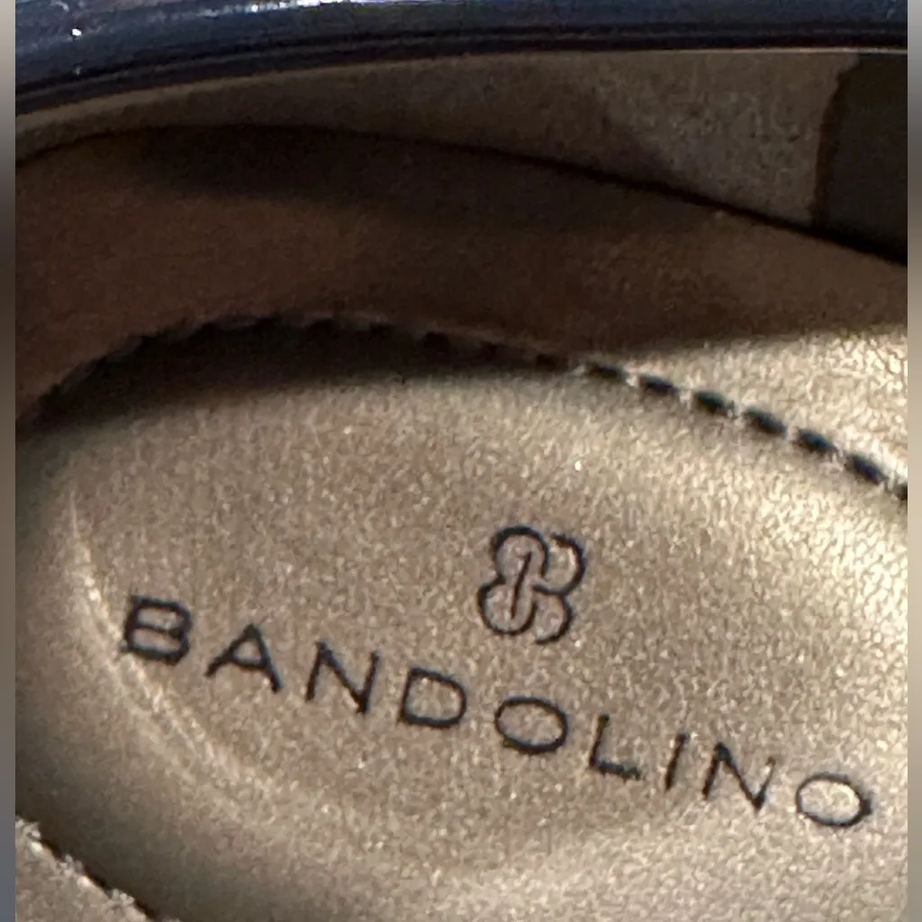 Bandolino Navy Patent Leather Penny Loafers 3 Inch Block Heels Sz 8 - Image 9