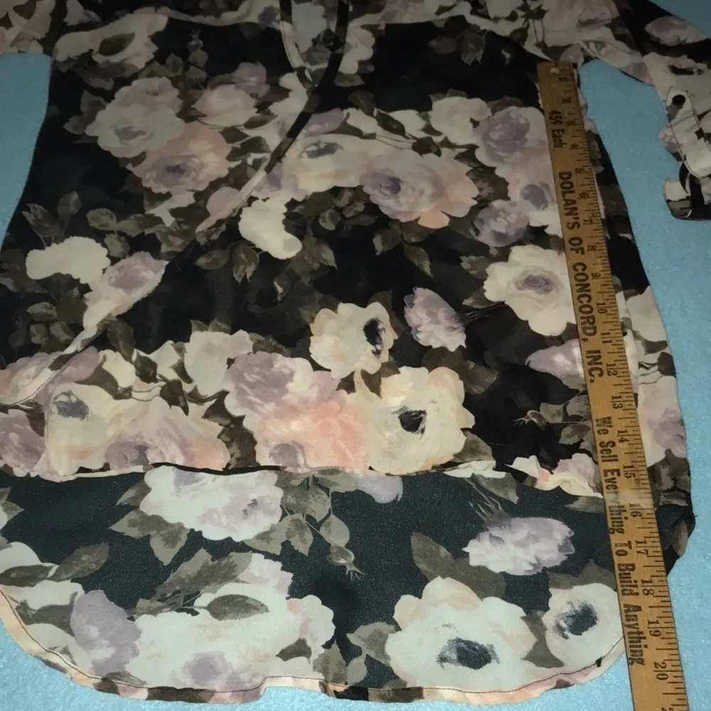 LOVE 4 TRUTH floral wrap semi sheer snap closure hi-low tunic NEW size S - Image 9