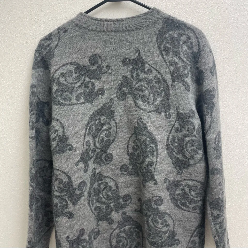 Christopher & Banks Women's Large Gray Floral Zip Sweater 100% Wool. RN 63823 - Image 8