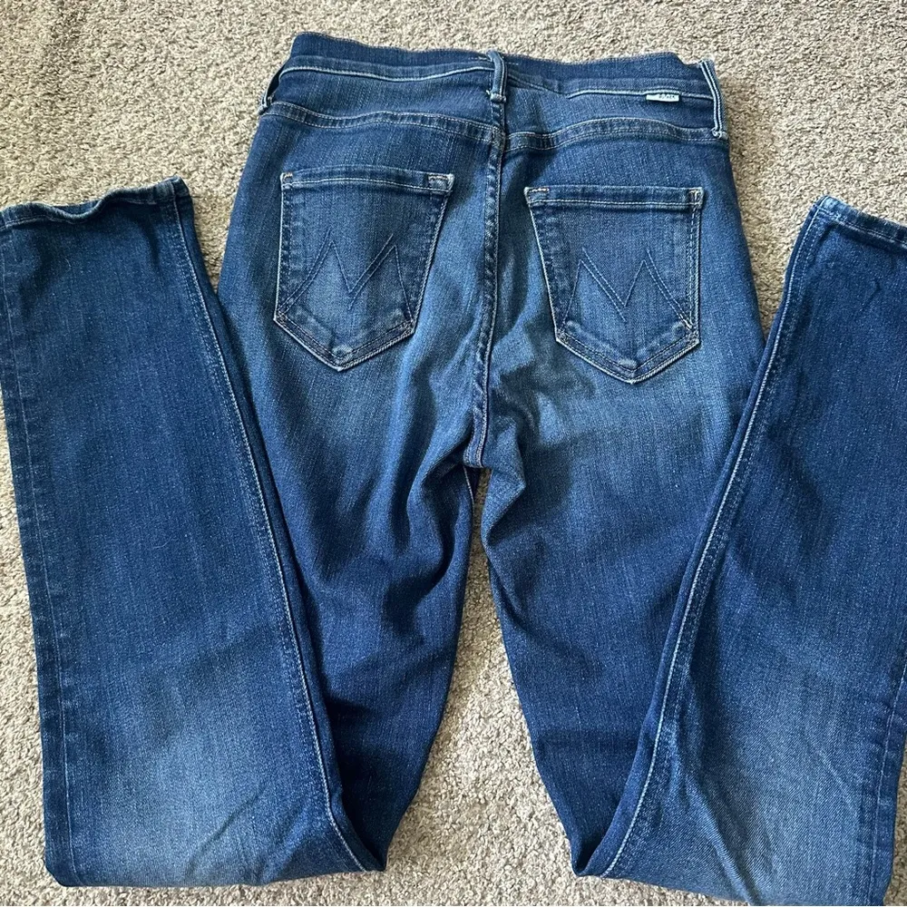 Mother The Dazzler Skimp Skinny Jeans In Skunk At The Tea Party Blue Size 25 - Image 6