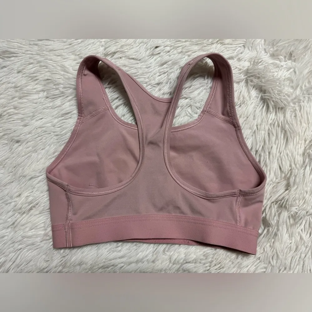 nike dri fit sports bra xs - Image 2