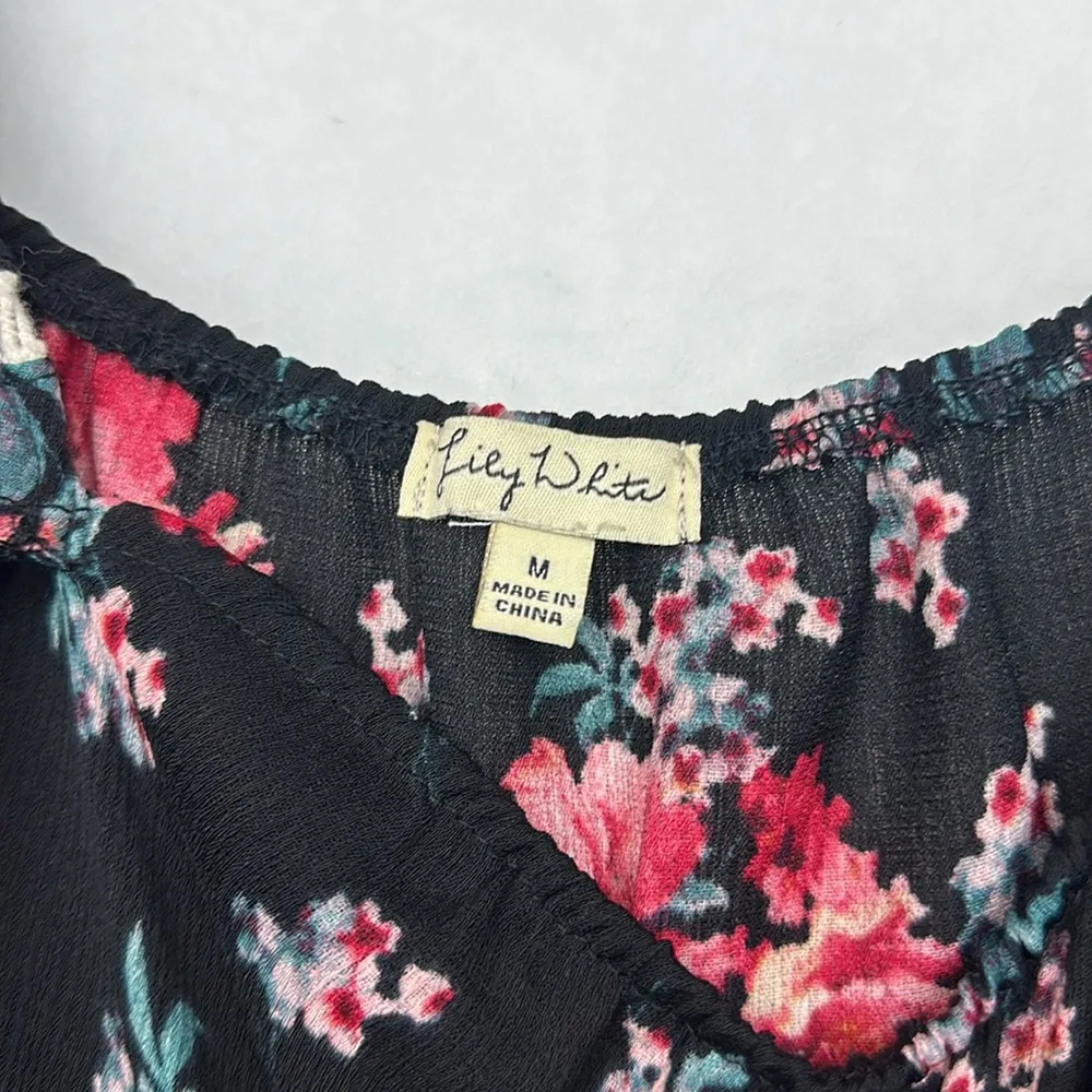 Lily White Top Womens Blouse Ruffle Black Floral Sz M - Image 6