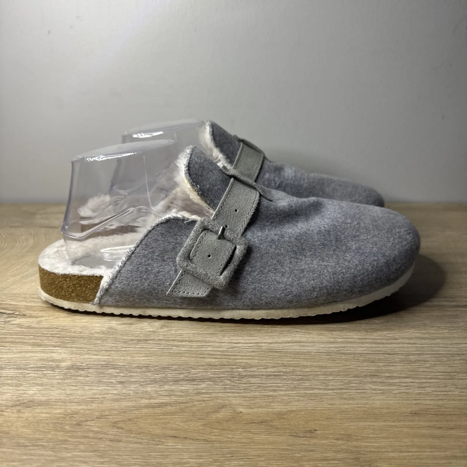 American Eagle Slipper Gray Clogs Womens Size 11 Mule Suede Indoor Outdoor Shoes - Image 2