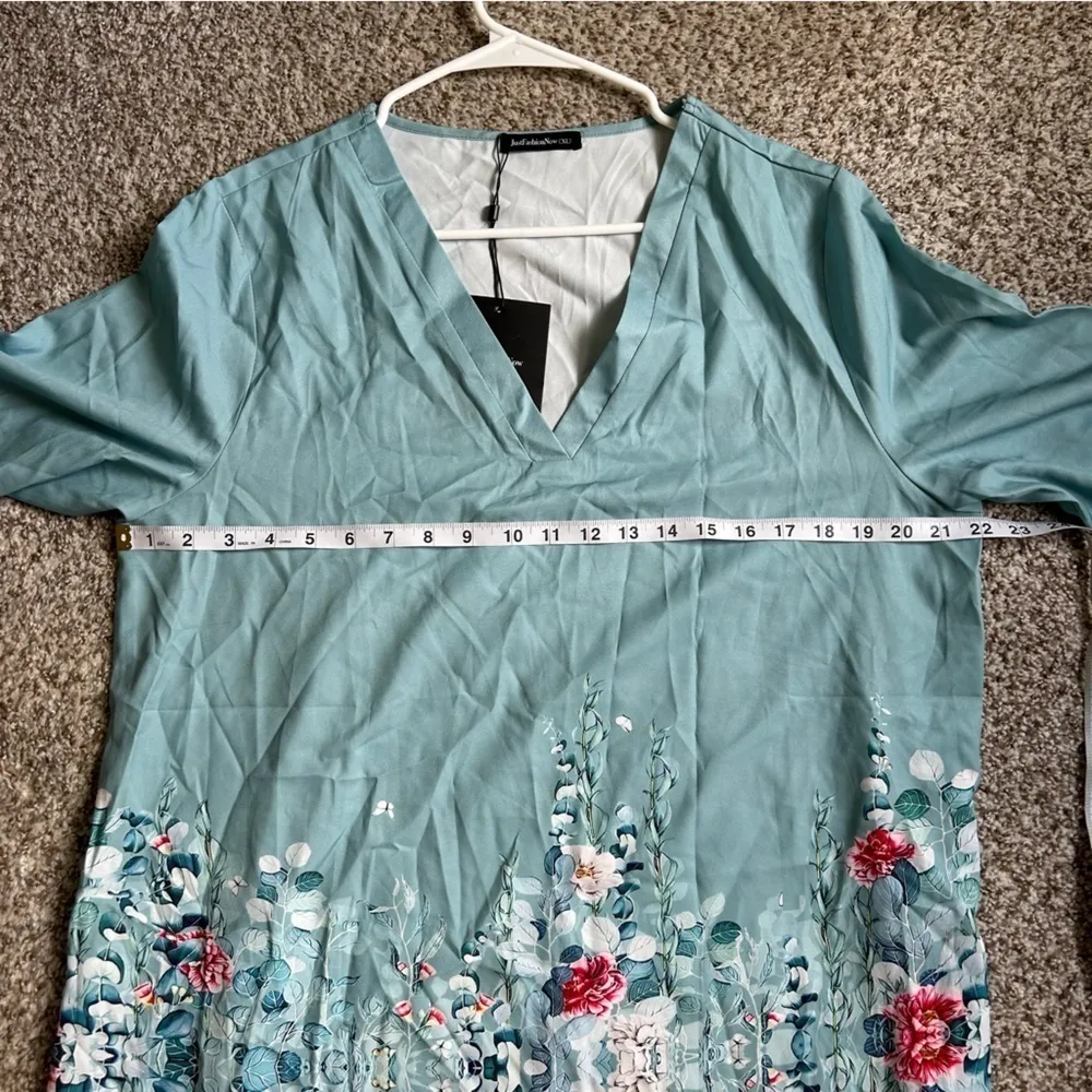 🦋JUST FASHION NOW NWT Blue Mid Sleeve Floral Mini Dress T - Image 4