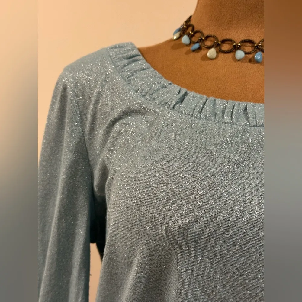 Liz Clarborne Light Blue Silver Metallic Blouse Boat Neck Sz 1X. Light material. - Image 3