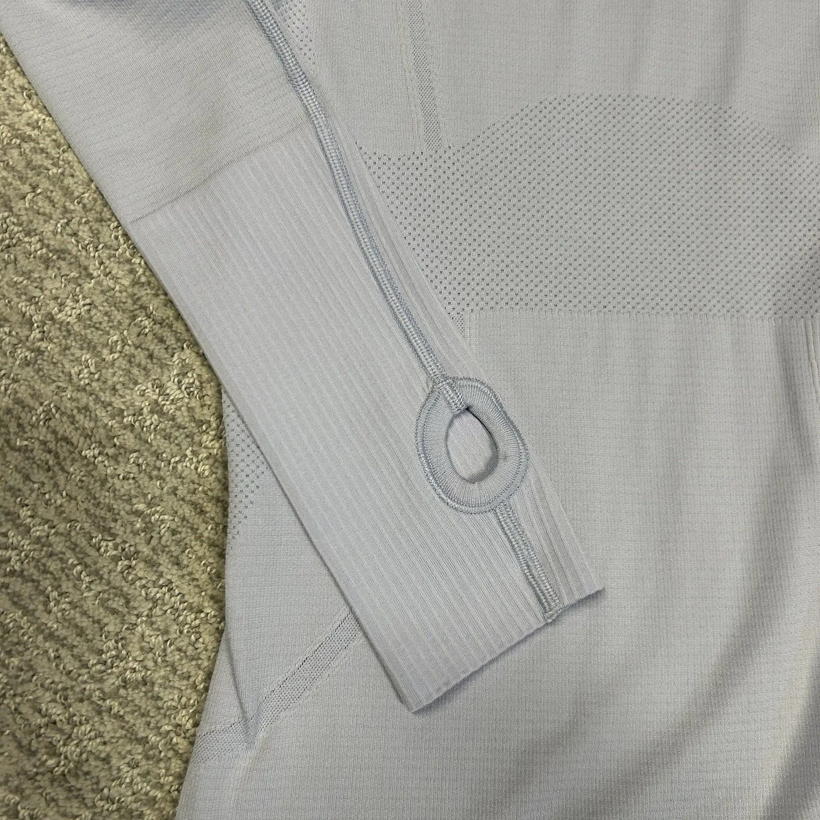 Lululemon Swiftly Tech Shirt Long Sleeve Shirt Womens 6 Light Blue Purple Top - Image 4