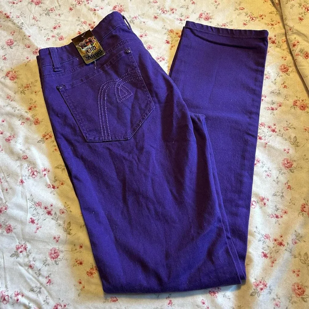 NWT Old Skool Juniors Distressed Jeans Sz 15 Purple - Image 2