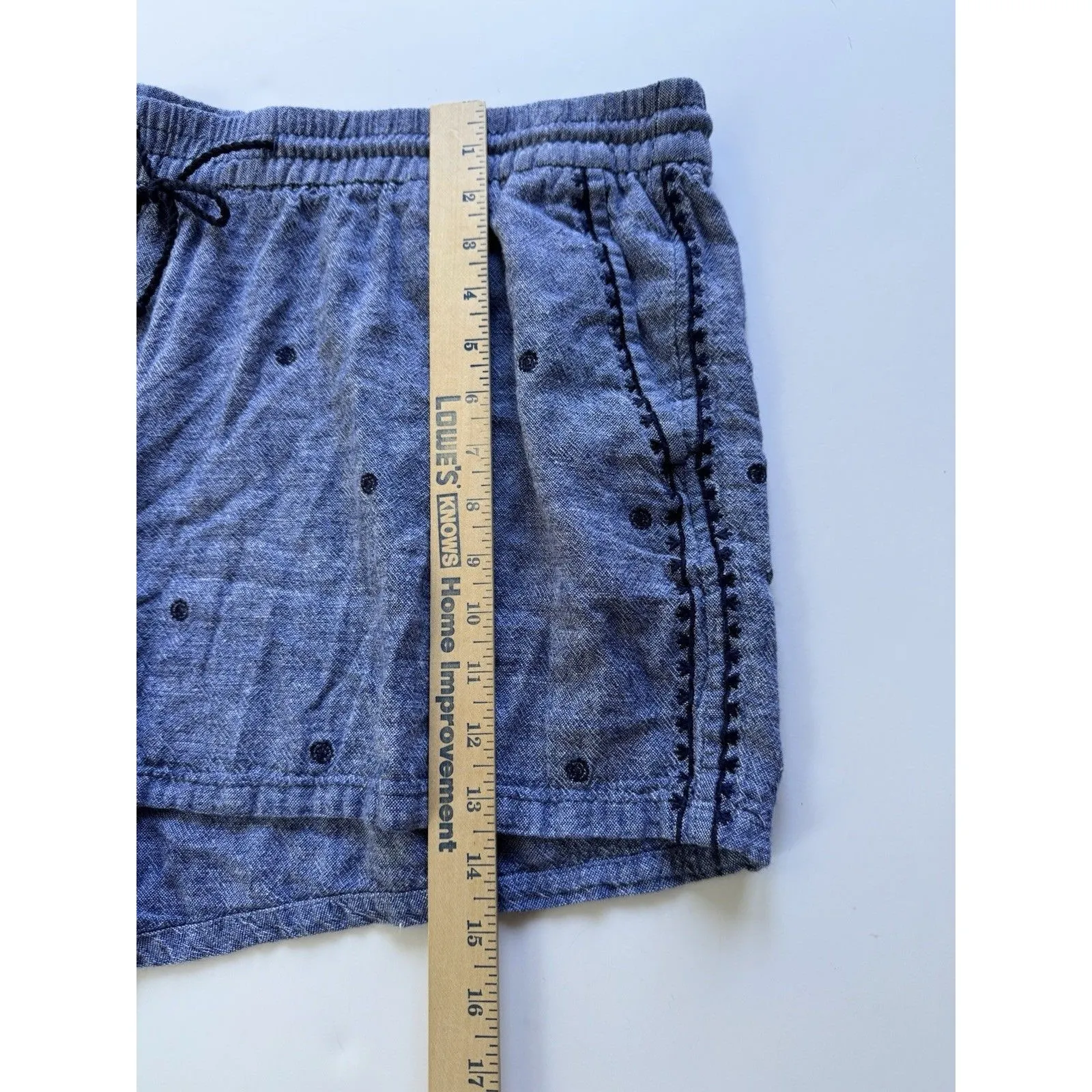 Old Navy Linen Blend Chambray Shorts Boho XL Pull On Embroidered ￼Drawstring - Image 9