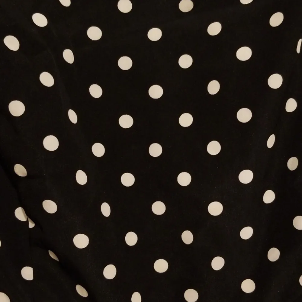 💕FOREVER 21💕 Sleeveless Polka Dot Mini Dress - Image 4