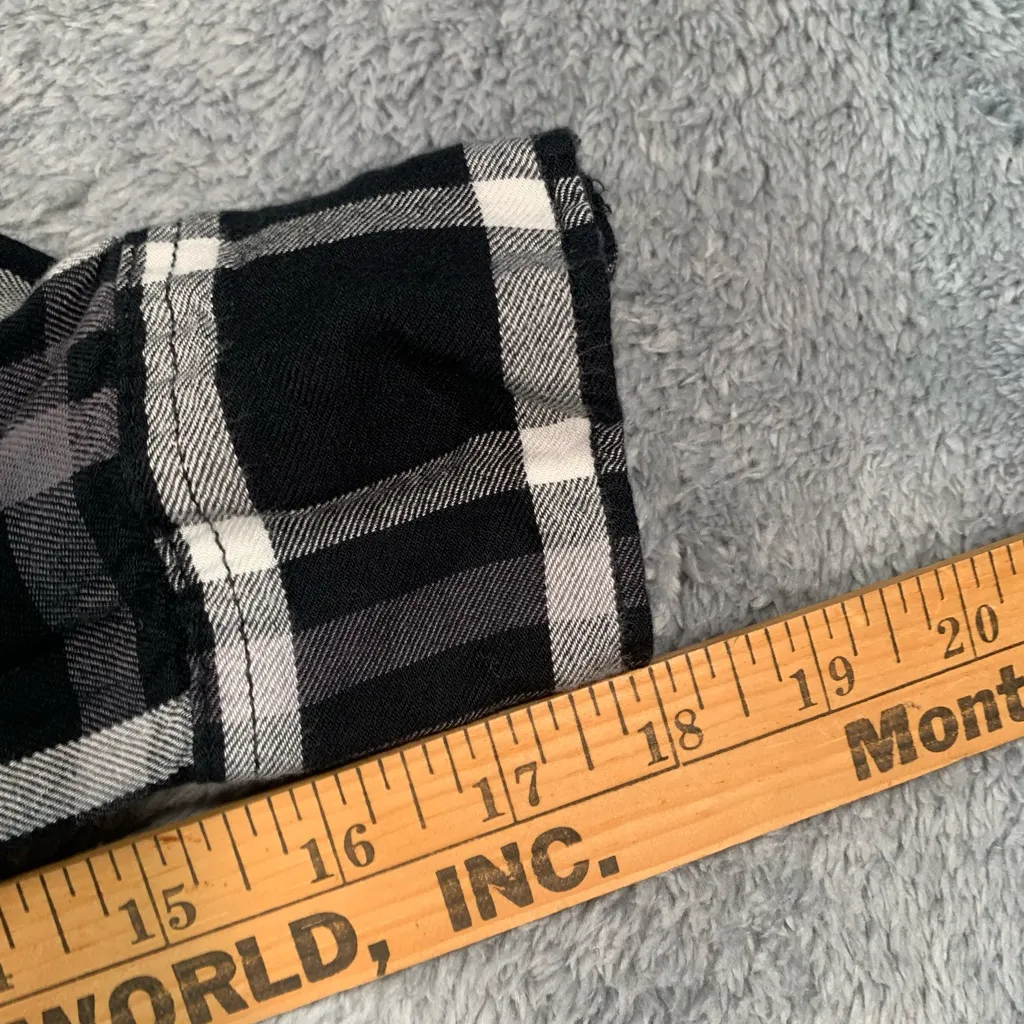 Woolrich Black and White flannel - Image 4