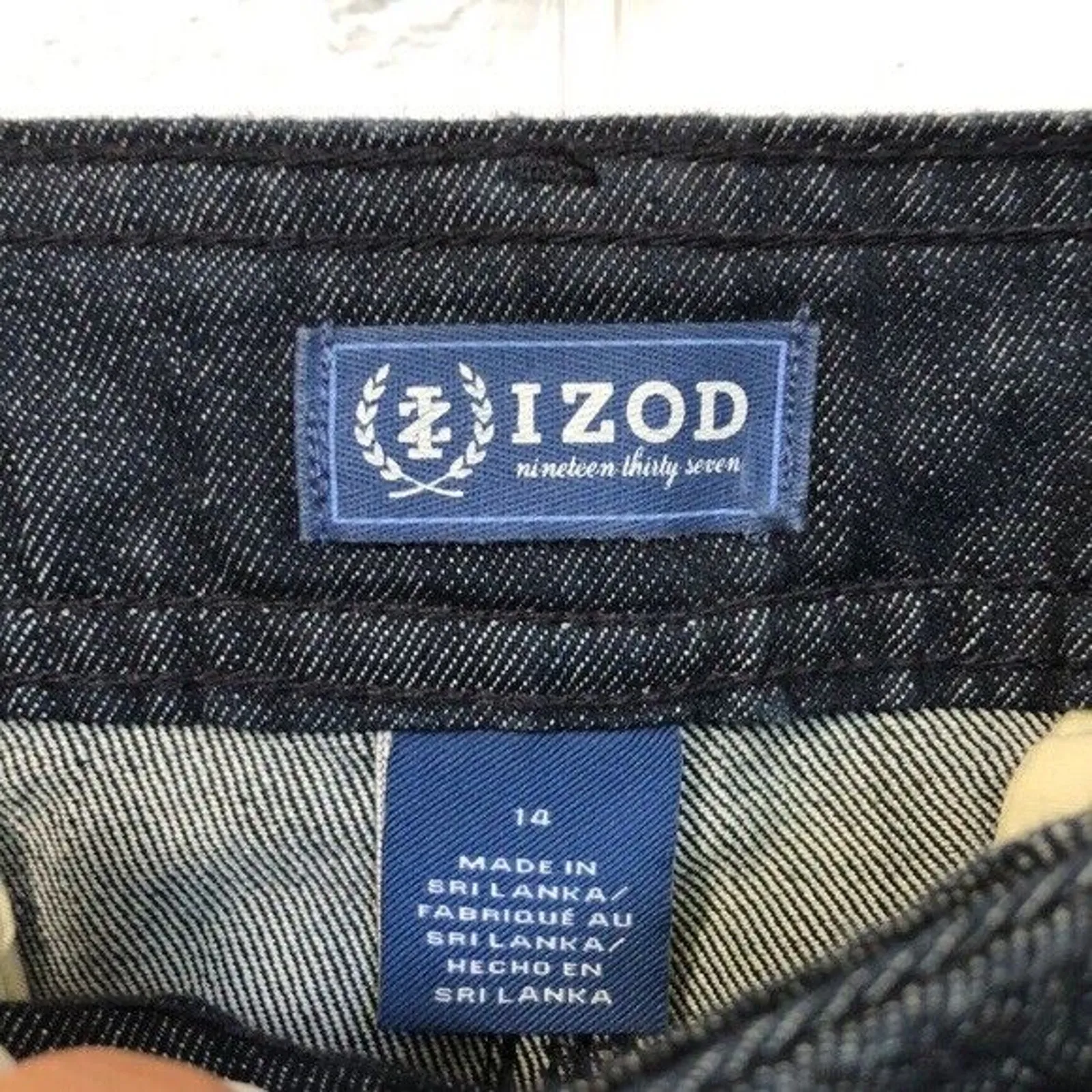 IZOD rinse wash comfort fit jeans Women’s Size 14 Denim‎ Flare - Image 3