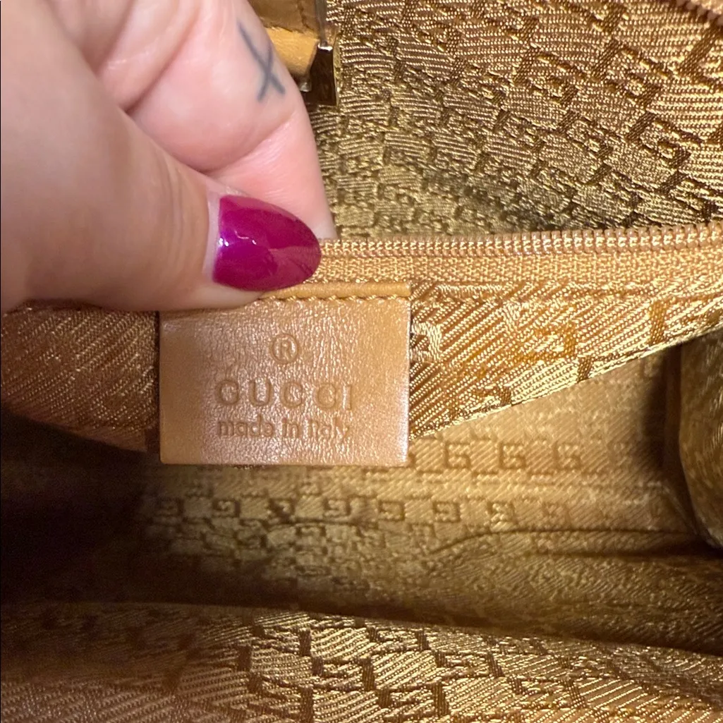 Gucci Vintage Tom Ford Era Pink Suede Handbag - Image 8