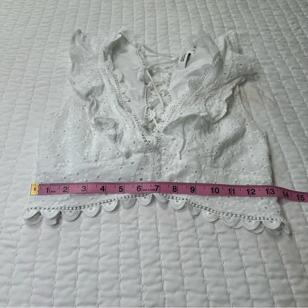 DO+BE Beach White Eyelet Lace Summer Crop Top - Image 3