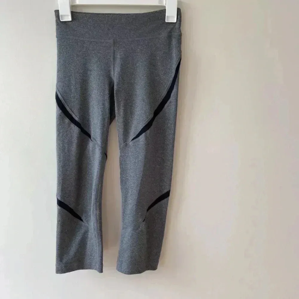 Aeropostale Womens Swirl Leggings Yoga Pants sz SP - Image 3