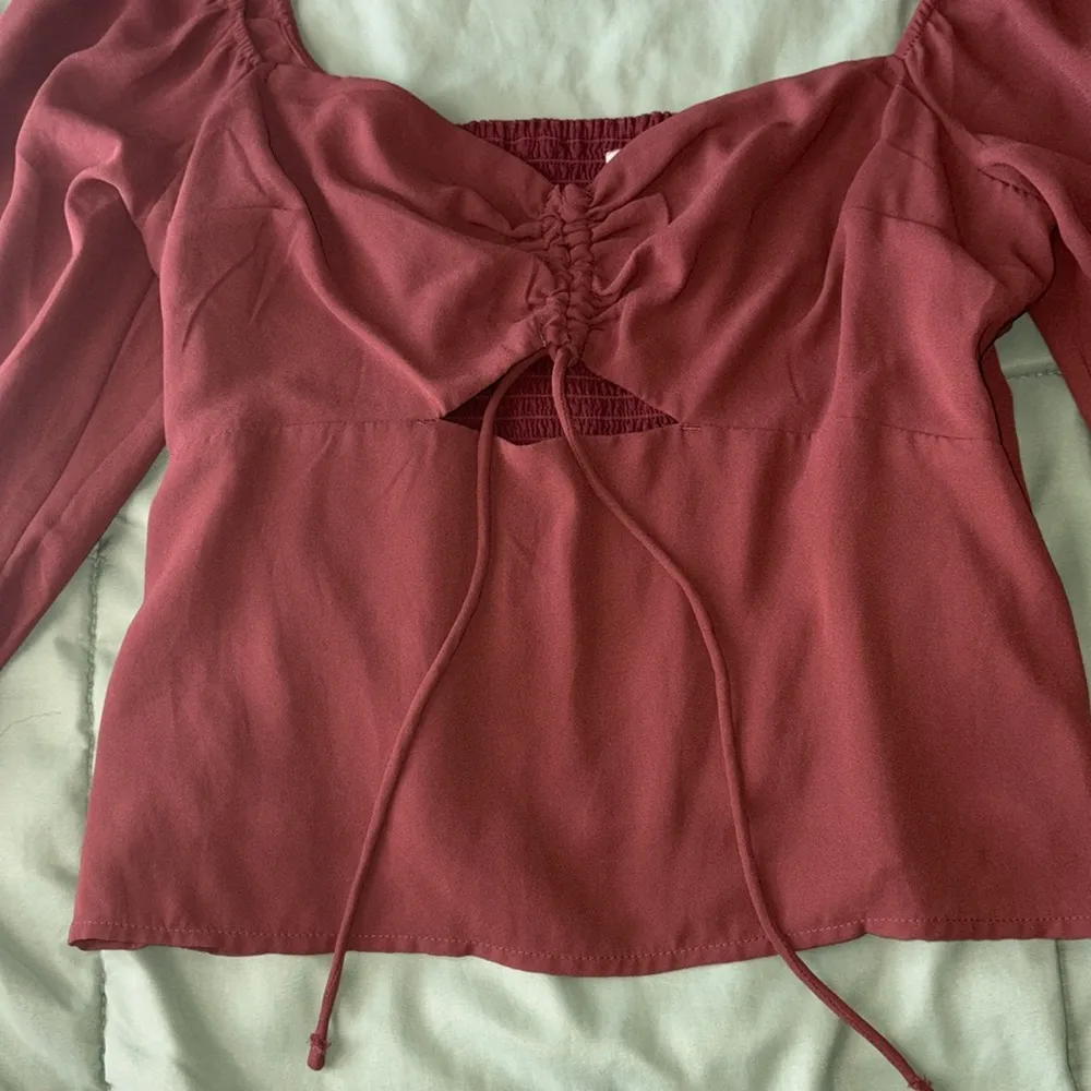 Abercrombie & Fitch top - Image 2