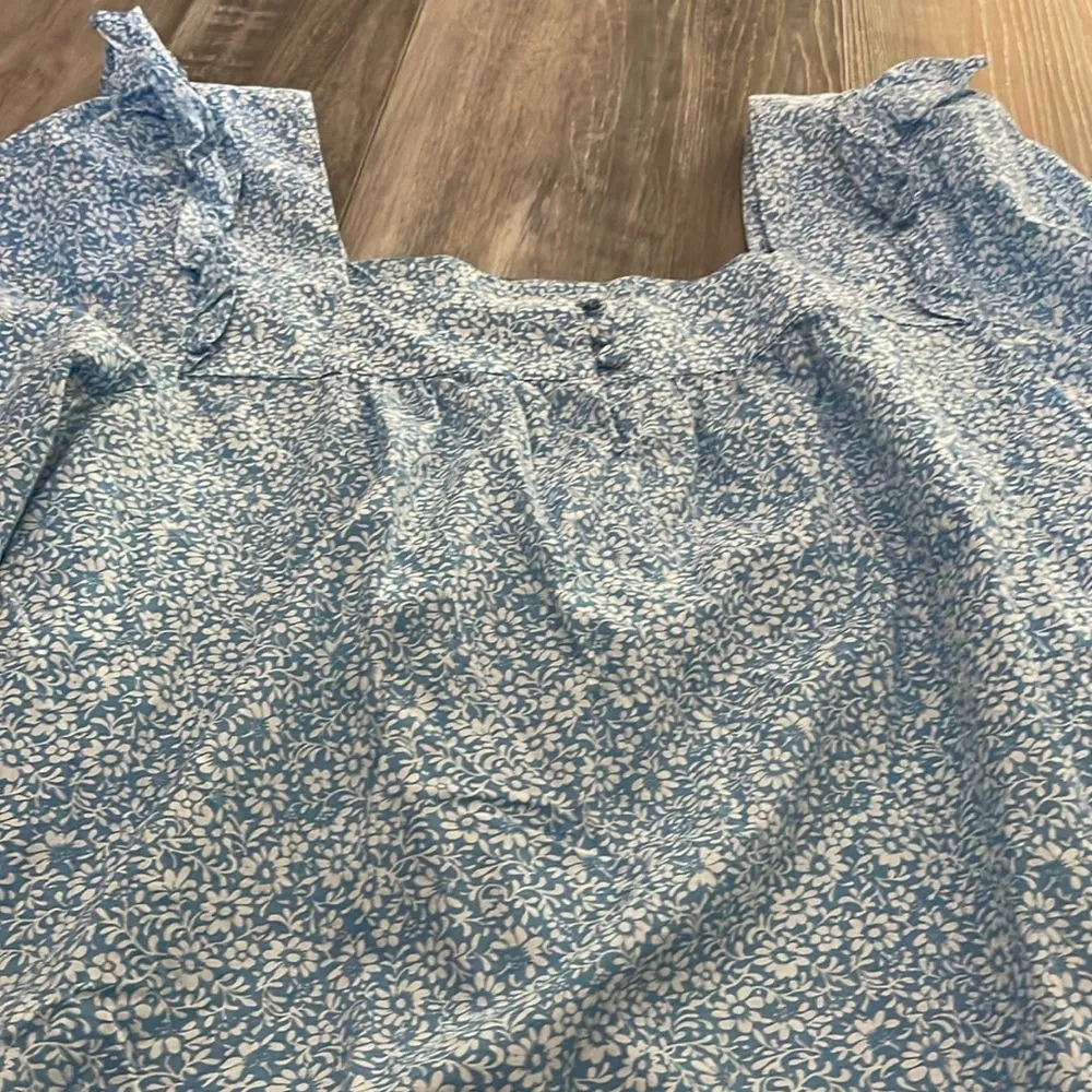 J.Crew Blue Floral Square Neck Top Size Large - Image 4