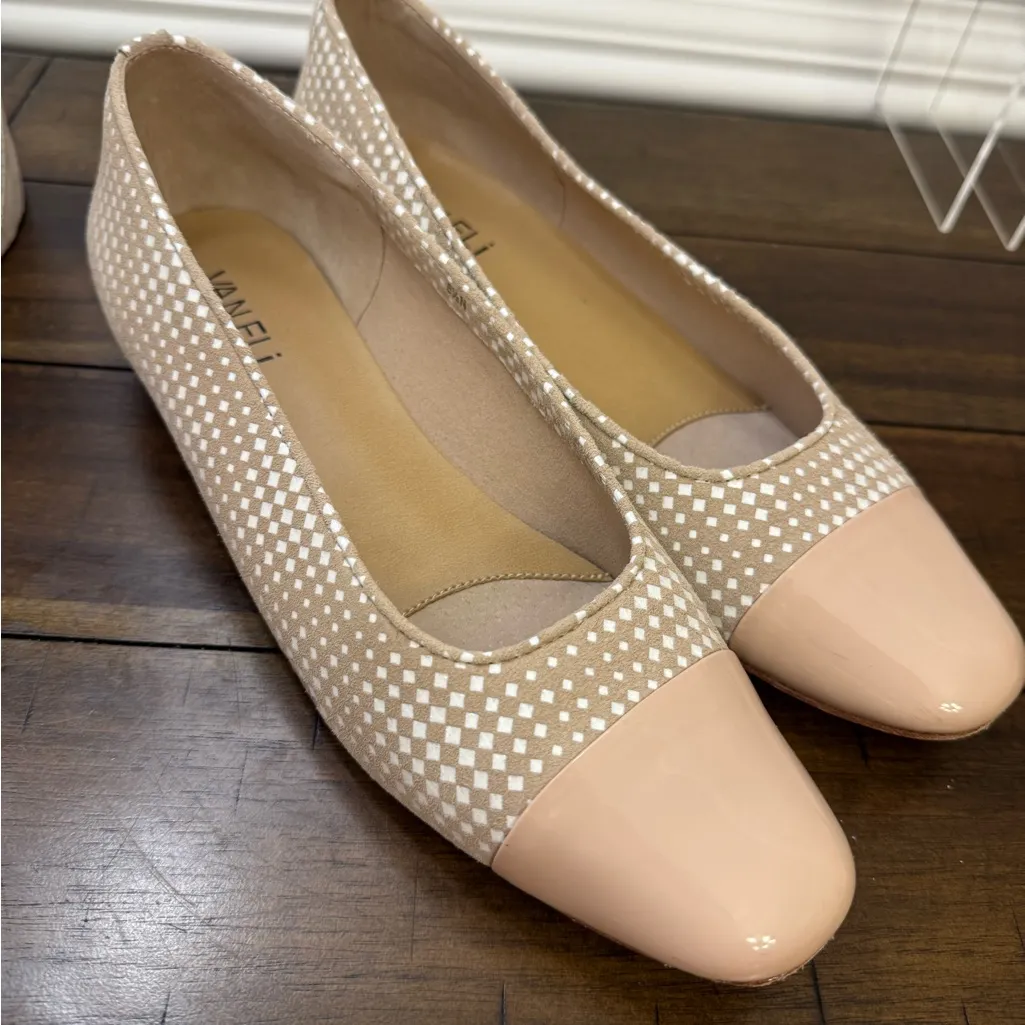 Vaneli flats Women’s Shoes Size 8.5 Tan - Image 6