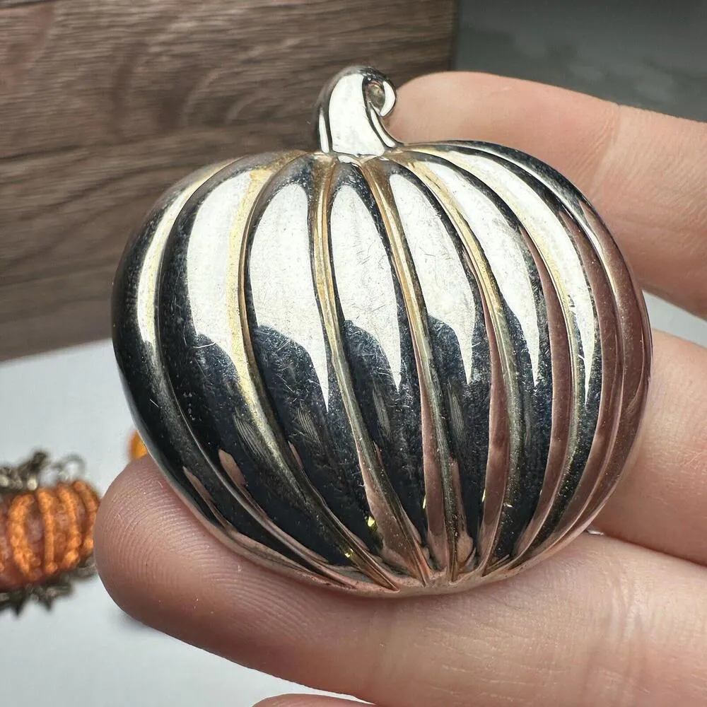 Pumpkin / Candy Corn Autumn Fall Brooch Pin Lot Of 4 - Image 6