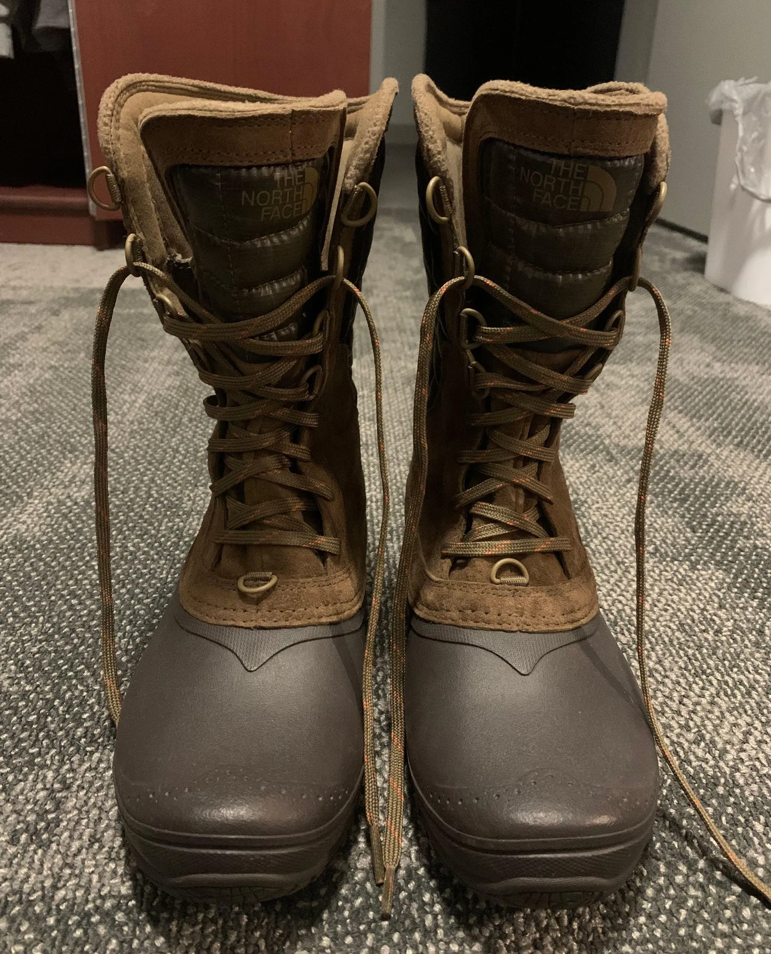 The North Face Winter Boots - Image 2