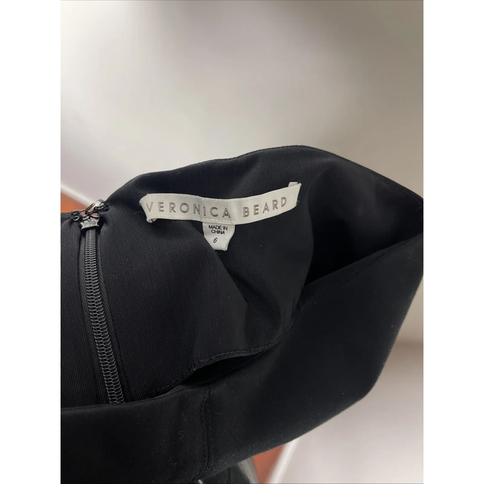 Veronica Beard Black High-Rise Ponte Back Zip Leggings Sz 6 - Image 12