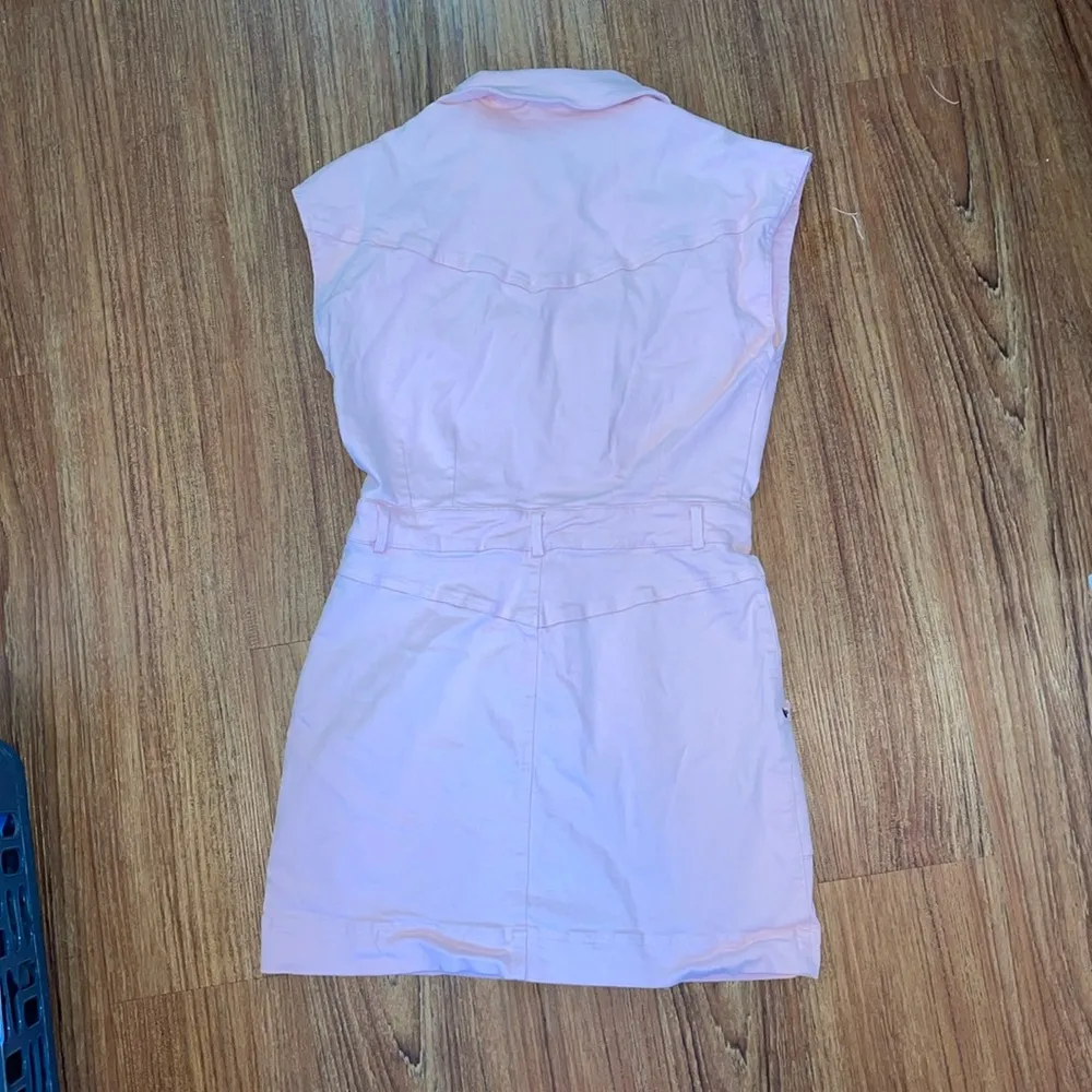 Entro Light Pink Button Up Cap Sleeve Dress size s - Image 3