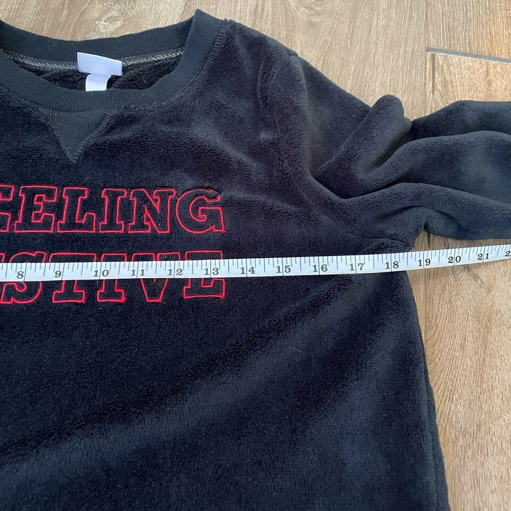 Wondershop Fuzzy “Feeling Festive” Crewneck Sweatshirt Top ~ Black ~ Size Small - Image 13