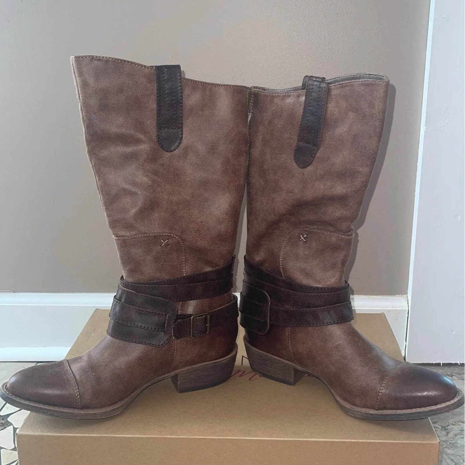 Coconuts By Matisse Caspian Women’s Brown Boots‎ Size 8.5 - Image 2