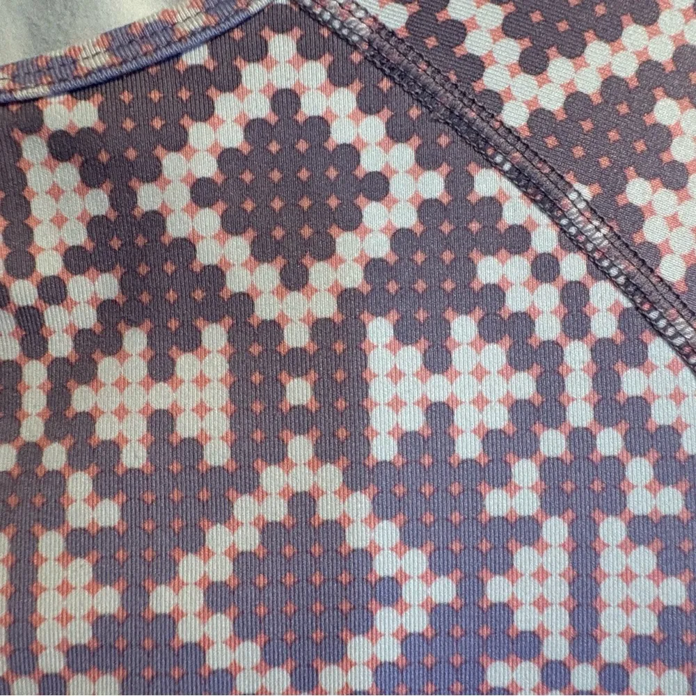 Nike Pro Long Sleeve Hyperwarm Pullover Shirt Women’s Sz Medium Purple Geometric - Image 5