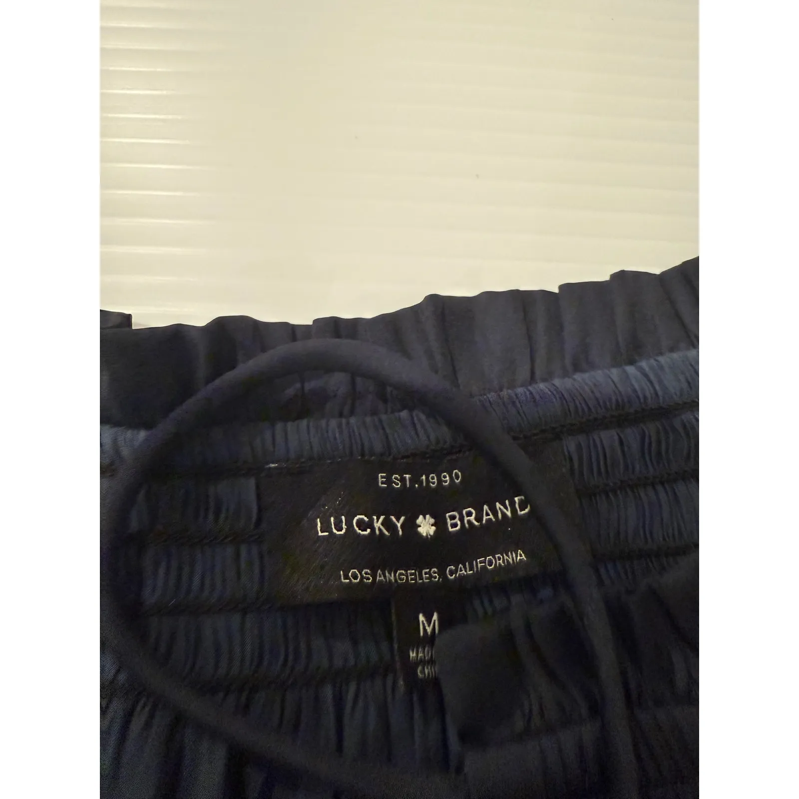 Lucky Brand Womens‎ Top Blouse Navy Blue Long Sleeve Tie Neck Smocked M - Image 7