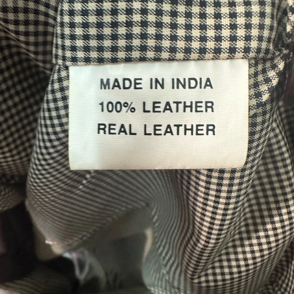 Saguaro West Black Leather Vest Size Medium EUC - Image 6