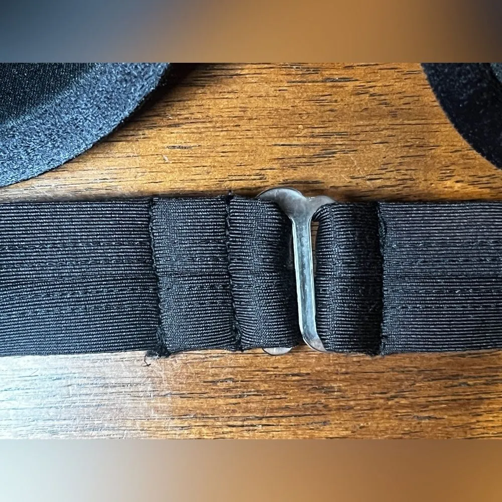 Newport News Black SwimsuitUnderwire Bikini Top Adjustable Buckles Size 4 - Image 6