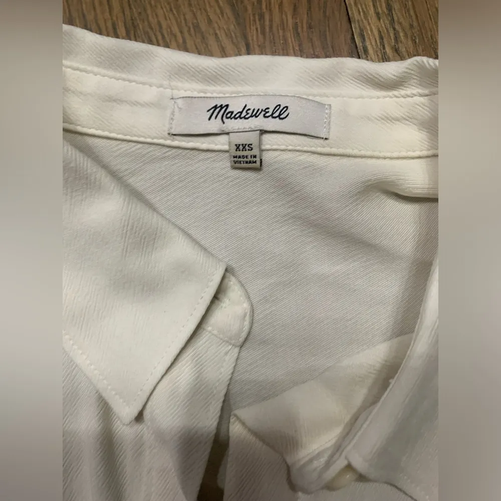 Madewell crop button up long sleeve - Image 3