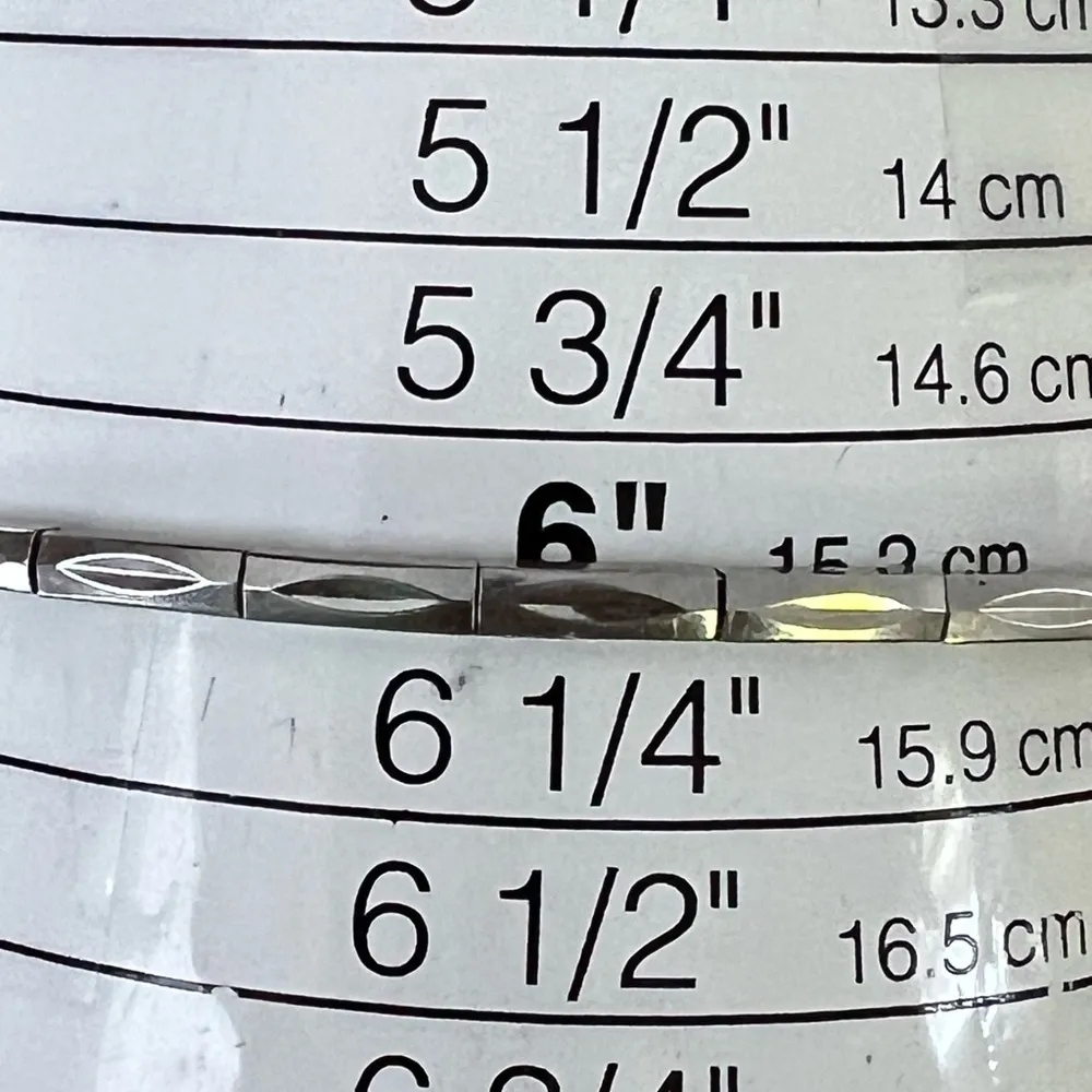 Caravelle Vintage Ladies Mechanical Watch Stainless Case Bracelet White Dial - Image 8