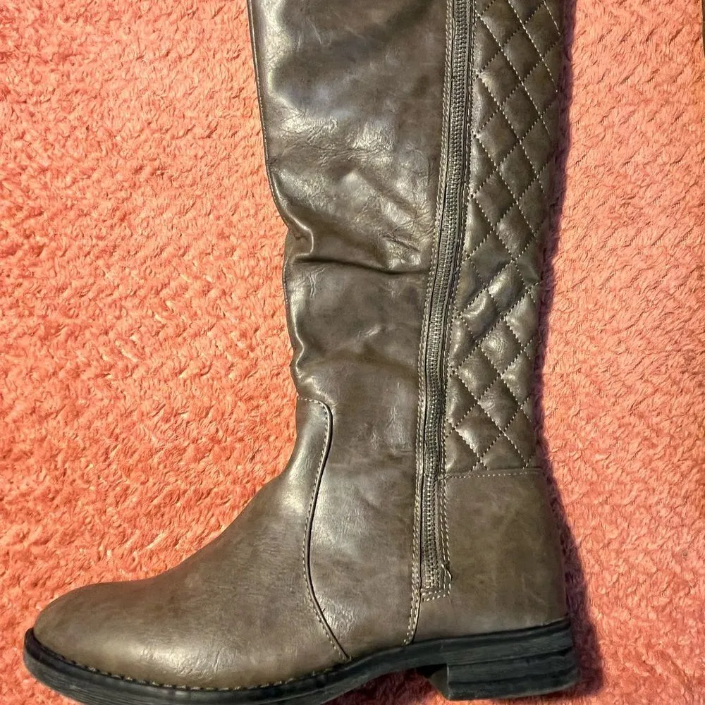 MIA Brown Over the Knee Boots with Quilted Texture SZ 8.5 Tall Block Heel Zipper - Image 3