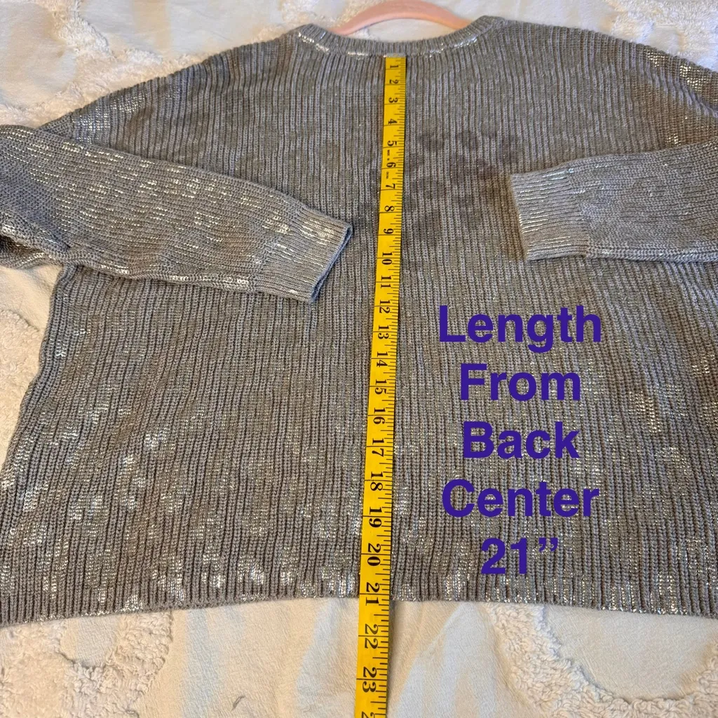 DKNY Jeans 100% Cotton‎ Gray & Metallic Silver Animal Print  Size L Crew Sweater - Image 13