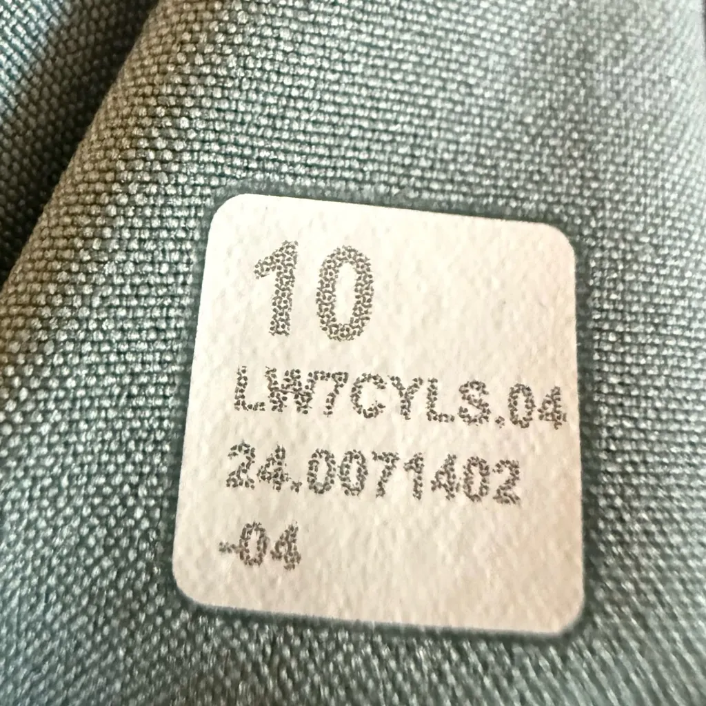 Lululemon Lightweight High-Rise Relaxed Short 3” Long Crater Blue Sea Mist Sz10 - Image 10