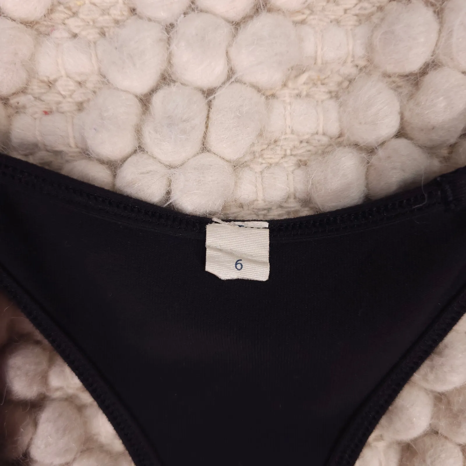 Lululemon Cool Racerback Ruffled Up Black Sz 6 - Image 7