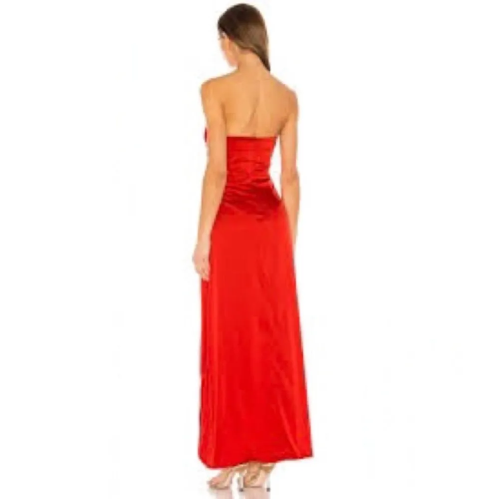 superdown Red Satin Loren Strapless Maxi Gown Sz M NWT - Image 13