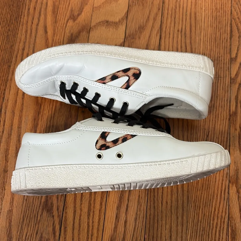 Anthropologie Tretorn Nylite‎ Plus Sneaker Leather Shoe White Women's 9M leopard - Image 7