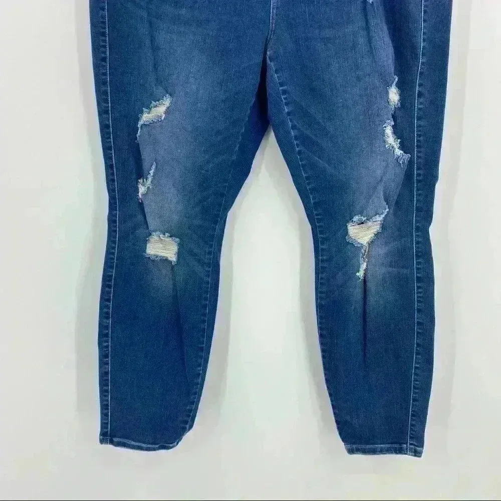 JCPenny BOUTIQUE Distressed Skinny Jeans Size‎ 18W Blue - Image 8